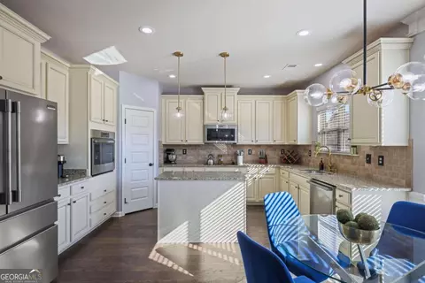 Kitchen - 2860 Valaise Path, Stonecrest, GA 30038 photo 1 of 3