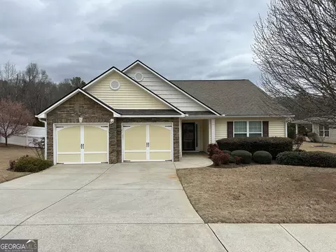 58 Thornberry Ln, Jefferson, GA 30549