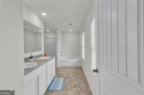 Entry Way - 23 Embry Blvd, Pendergrass, GA 30567 photo 6 of 7