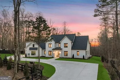 2309 Dinsmore Rd, Milton, GA 30004