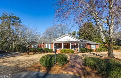 923 Mockingbird Ln, Griffin, GA 30224