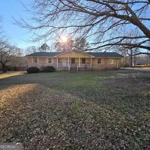 25 Bryans Dr, Mcdonough, GA 30252