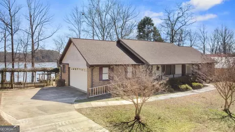 1070 Carpenter Ln, Buckhead, GA 30625