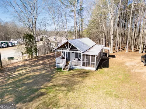 Exterior - 120 3rd Ave N, Ranburne, AL 36273 photo 3 of 9