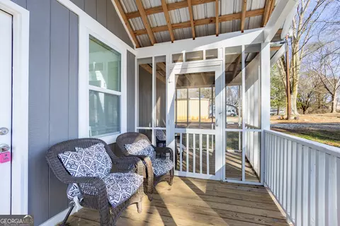 Exterior - 120 3rd Ave N, Ranburne, AL 36273 photo 8 of 9