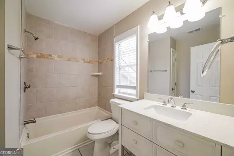 Bath - 1398 Ling Dr, Austell, GA 30168 photo 1 of 4
