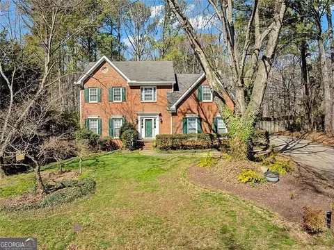 511 Shore Dr NW, Suwanee, GA 30024