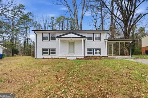 2909 Cambridge Dr SW, Atlanta, GA 30331