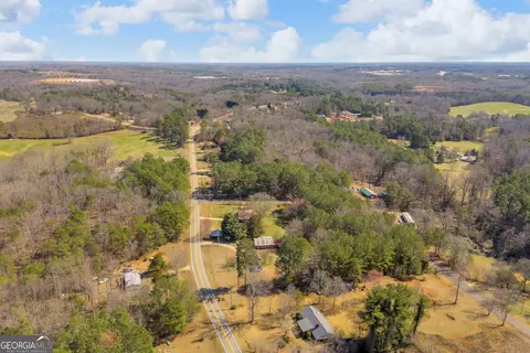 View/Area - 900 Defoor Rd, Toccoa, GA 30577 photo 6 of 9