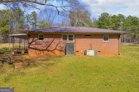 Other - 900 Defoor Rd, Toccoa, GA 30577 photo 2 of 8