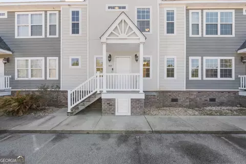 4988 Burkhalter Rd #302, Statesboro, GA 30458