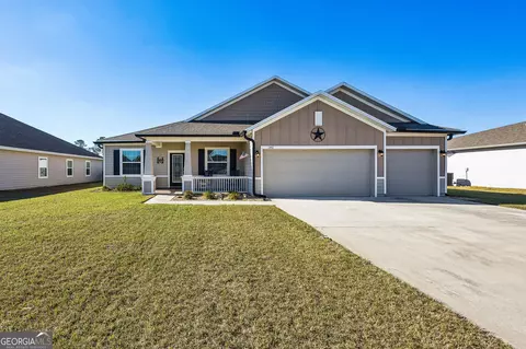 146 College St, Kingsland, GA 31548