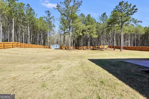 Exterior - 632 Sutton Rd, Forsyth, GA 31029 photo 8 of 13