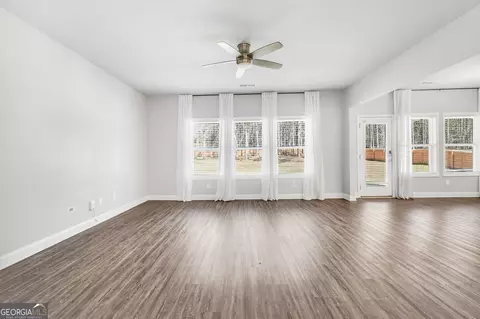 Living - 632 Sutton Rd, Forsyth, GA 31029 photo 1 of 6