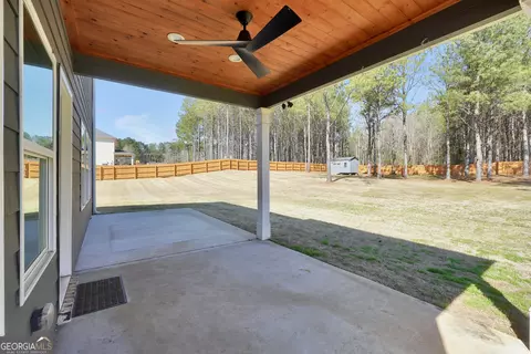 Exterior - 632 Sutton Rd, Forsyth, GA 31029 photo 5 of 13