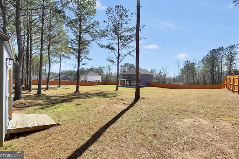 Exterior - 632 Sutton Rd, Forsyth, GA 31029 photo 9 of 13