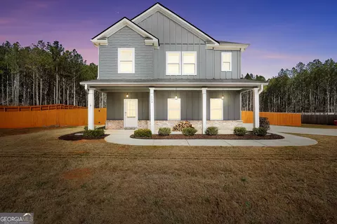 Exterior - 632 Sutton Rd, Forsyth, GA 31029 photo 2 of 13