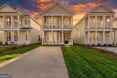 1207 E 34th St, Savannah, GA 31404