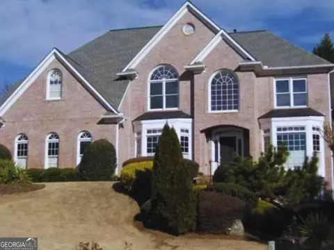 320 Commons Gate Ct, Roswell, GA 30075