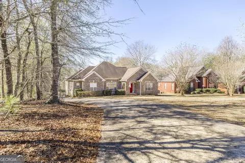 126 Pineworth Pointe Dr, Macon, GA 31216