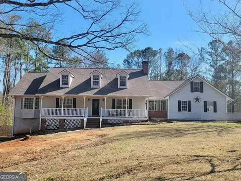 905 Wagers Mill Rd, Newnan, GA 30263