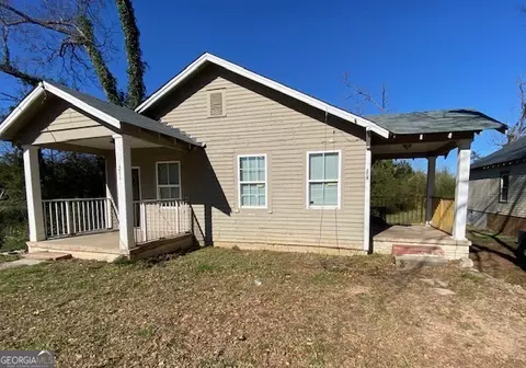 209 W Tinsley St, Griffin, GA 30223