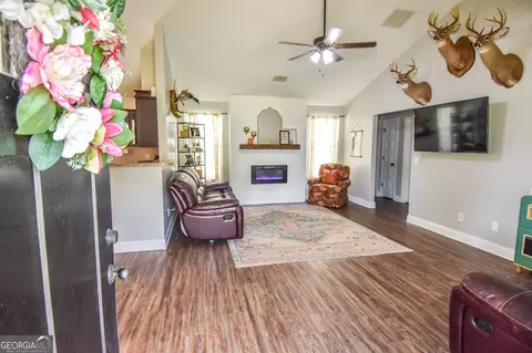 Entry Way - 111 Needleleaf Ct, Barnesville, GA 30204 photo 1 of 8