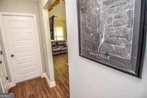 Entry Way - 111 Needleleaf Ct, Barnesville, GA 30204 photo 5 of 8