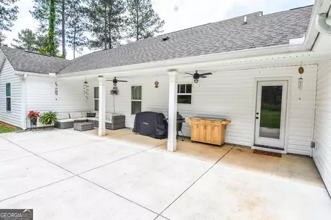 Exterior - 111 Needleleaf Ct, Barnesville, GA 30204 photo 13 of 24