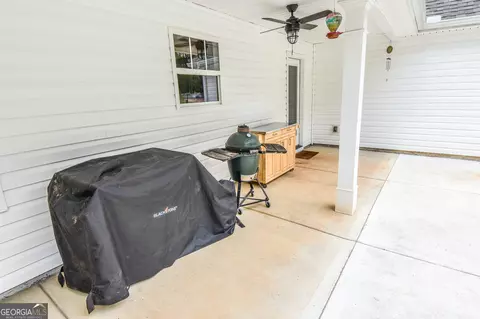 Exterior - 111 Needleleaf Ct, Barnesville, GA 30204 photo 14 of 24
