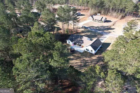 View/Area - 111 Needleleaf Ct, Barnesville, GA 30204 photo 5 of 6