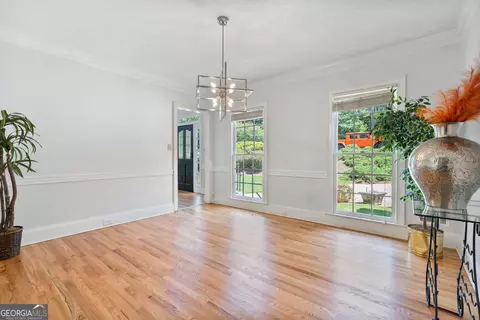 275 Sageglen Rd, Lawrenceville, GA 30044