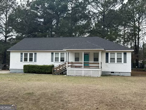 200 Laryn Ln, Eastman, GA 31023