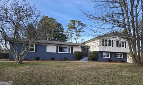 2705 Jodeco Dr, Jonesboro, GA 30236