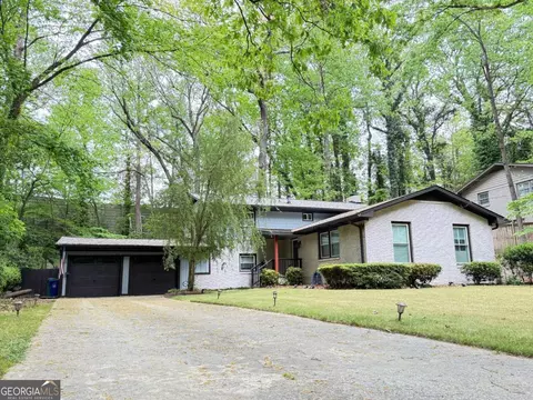 3629 Embry Cir, Atlanta, GA 30341
