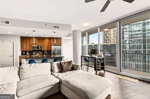 1080 Peachtree St #909, Atlanta, GA 30309