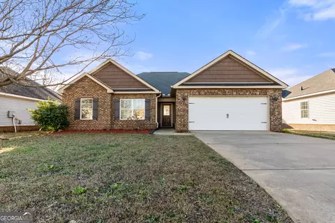 220 Summerstone Bnd, Byron, GA 31008