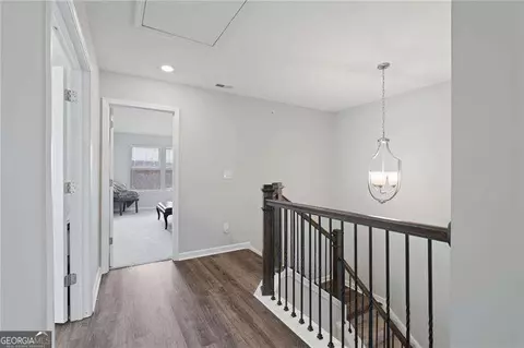 Entry Way - 1355 Endicott Ct, Cumming, GA 30041 photo 6 of 9