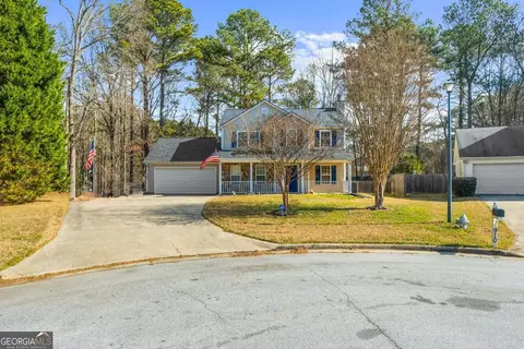 900 Willow Springs Ct, Loganville, GA 30052