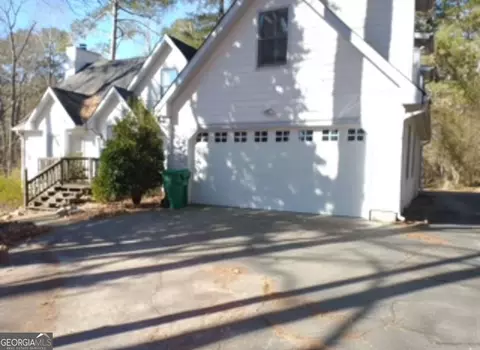783 Pine Ridge Dr, Stone Mountain, GA 30087
