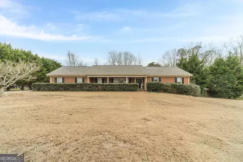 2128 Pinehurst Ln, Snellville, GA 30078