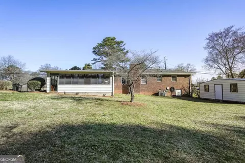 2889 Chestnut Grove Dr, Austell, GA 30106