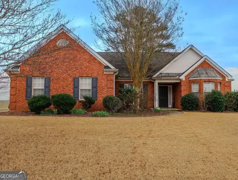 3385 Stoneleigh Run Dr, Buford, GA 30519