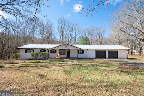 1194 J D Walton Rd, Newnan, GA 30263
