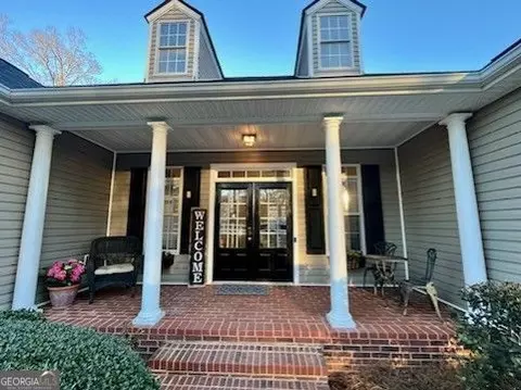 607 Holland Rd, Powder Springs, GA 30127