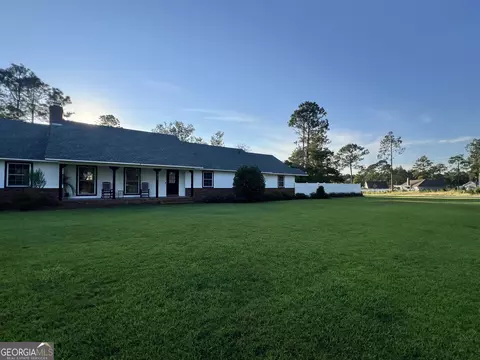 Exterior - 253 Mcdilda Dr, Lyons, GA 30436 photo 5 of 7