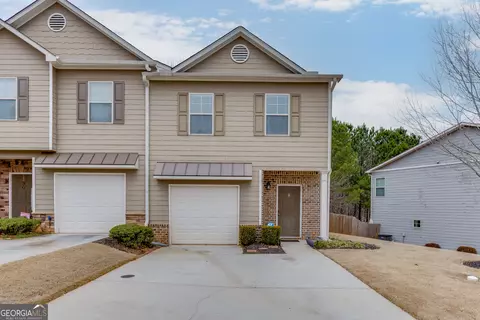 5247 Timber Hills Dr, Oakwood, GA 30566