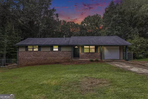 4025 N Quail Dr, Douglasville, GA 30135