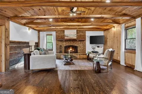 Living - Undisclosed, Morganton, GA 30560 photo 1 of 3
