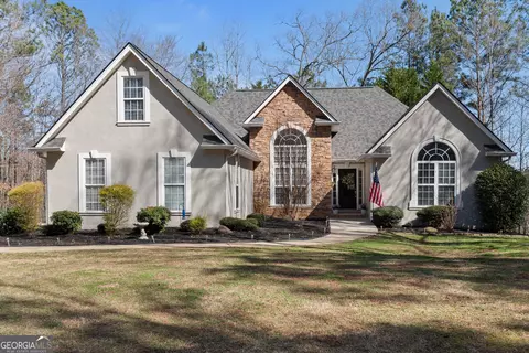 568 Martin Mill Rd, Moreland, GA 30259